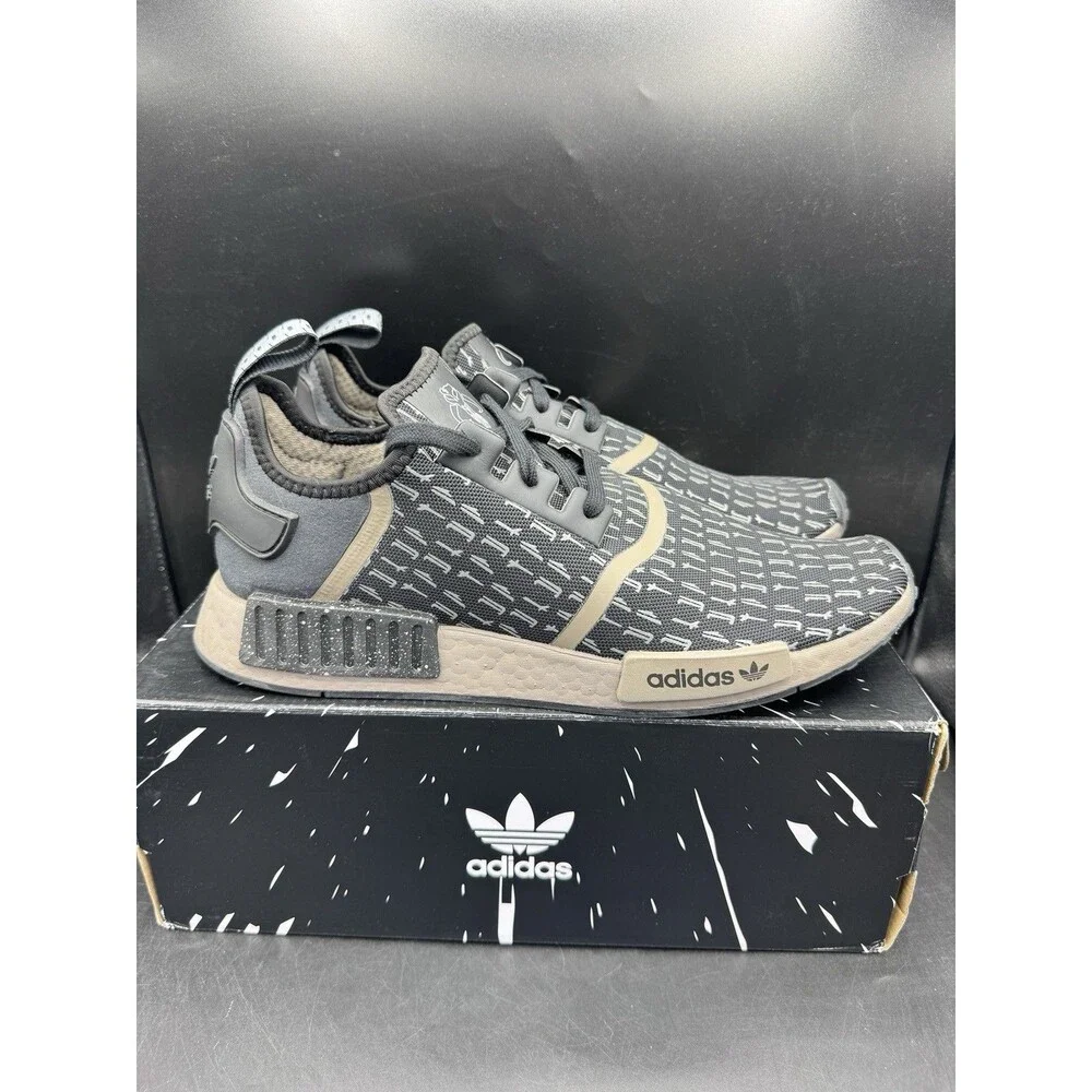 adidas NMD R1 x Star Wars 'Mandolarian' Men’s Size 11.5